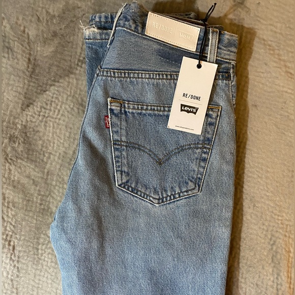 Levi’s Re-done High Rise Skinny Jean in indigo Size 27. Never worn. - Picture 4 of 15